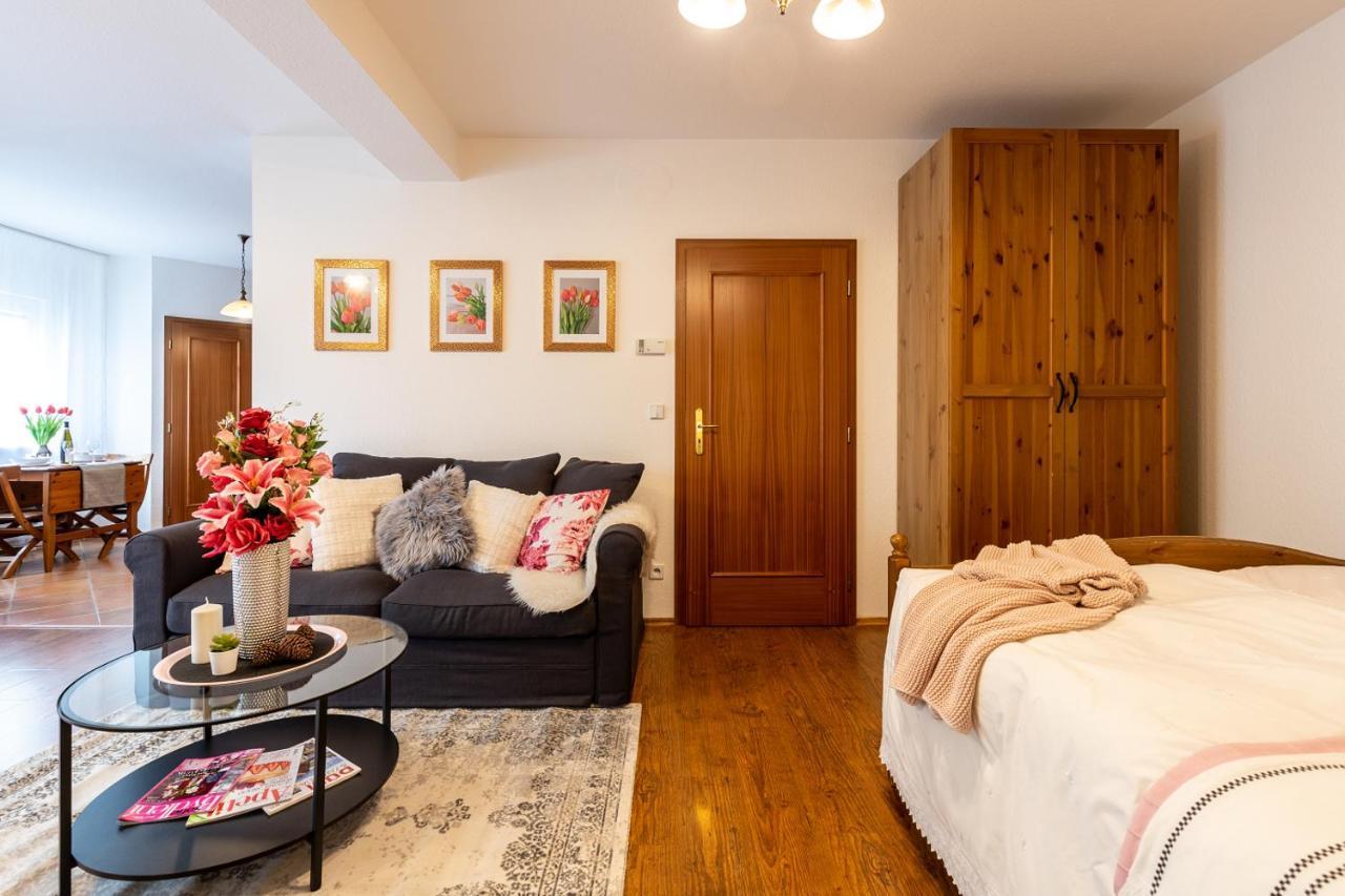 דירות Apartman Dream V Mikulove - Jine Ubytovani Lednice מראה חיצוני תמונה